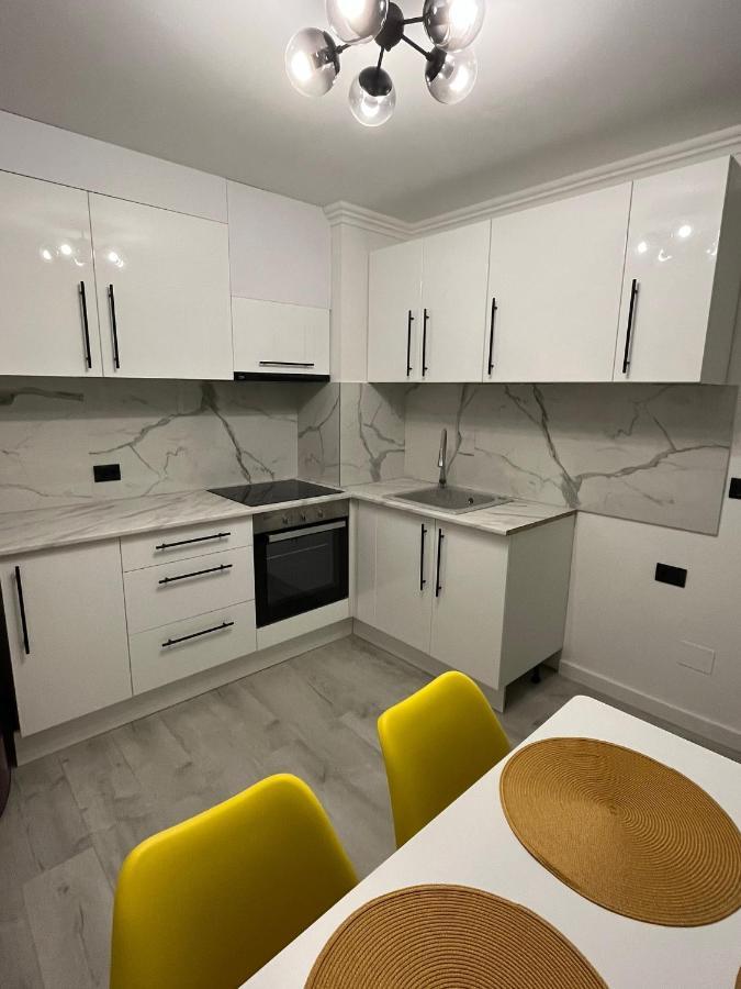 Ely Apartaments Borşa Εξωτερικό φωτογραφία
